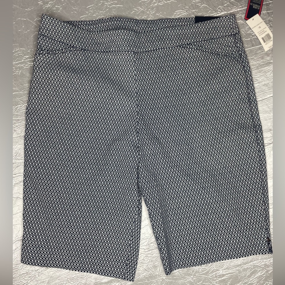 Kim Rogers NEW with tags navy & white origami skimmer elastic waist shorts